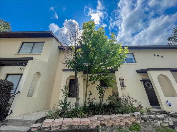 2735 SW 35th Pl APT 803, Gainesville, FL 32608