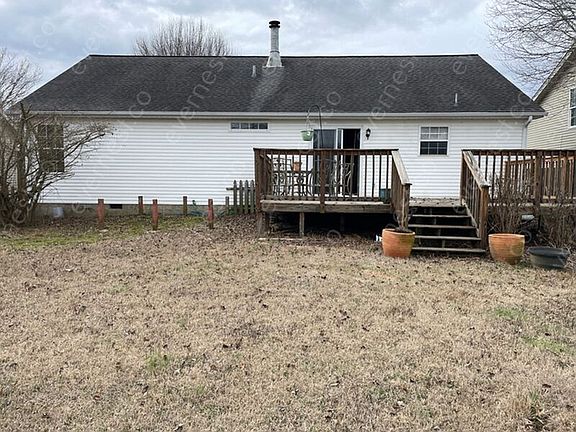 2nd image of 1983 Waterford Dr