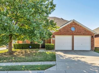 8732 King Ranch Dr, Aubrey, TX 76227