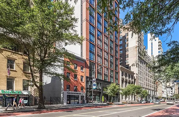 Rented by Luxhome LLC | media 30