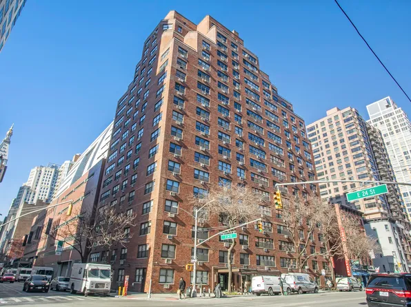 330 Third Avenue image 11 of 13