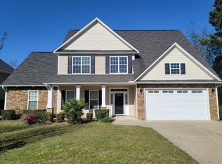 4008 Quarry Hollow Dr, Fayetteville, NC 28306