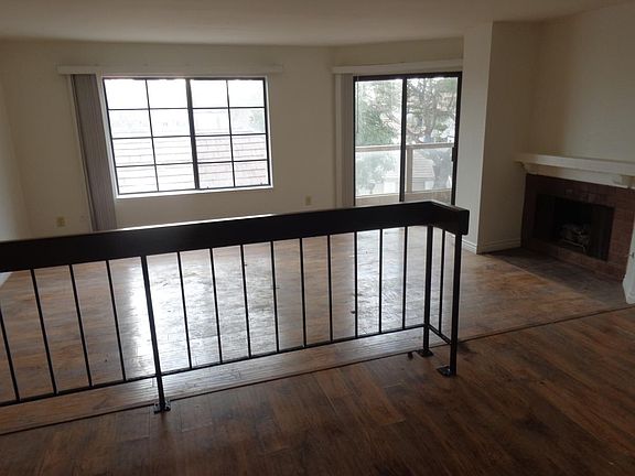 2nd image of 502 Island View Cir
