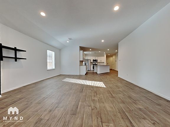 4th image of 16034 Jordan Meadow Way