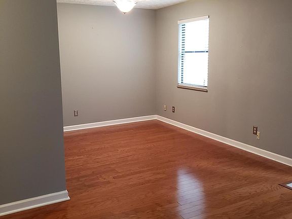 4th image of 2909 La Villas Dr APT 402