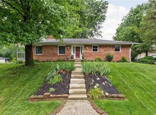 1242 E Almond Dr, Plainfield, IN 46168
