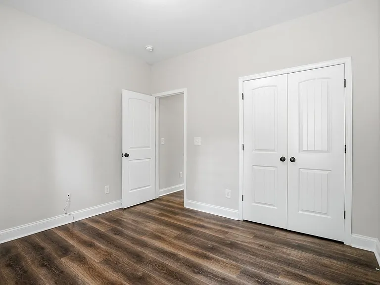612 Stevens Pl — Photo 16