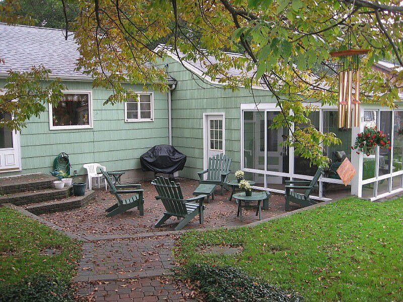 1064 Sweet Rd, East Aurora, NY 14052 Zillow