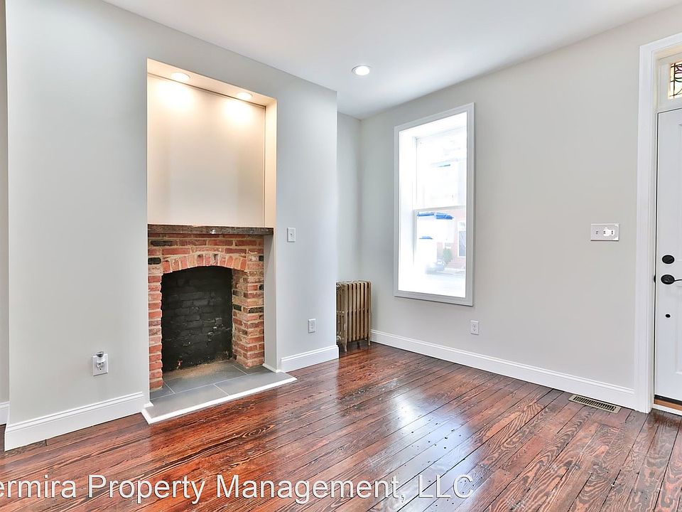 2nd image of 928 S East Ave #6872790