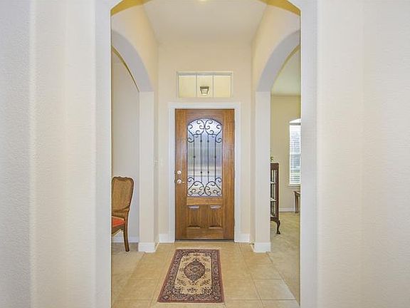 3rd image of 2105 Heritage Well Ln