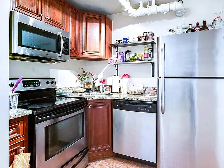 709 Saint Paul St #A — Photo 8