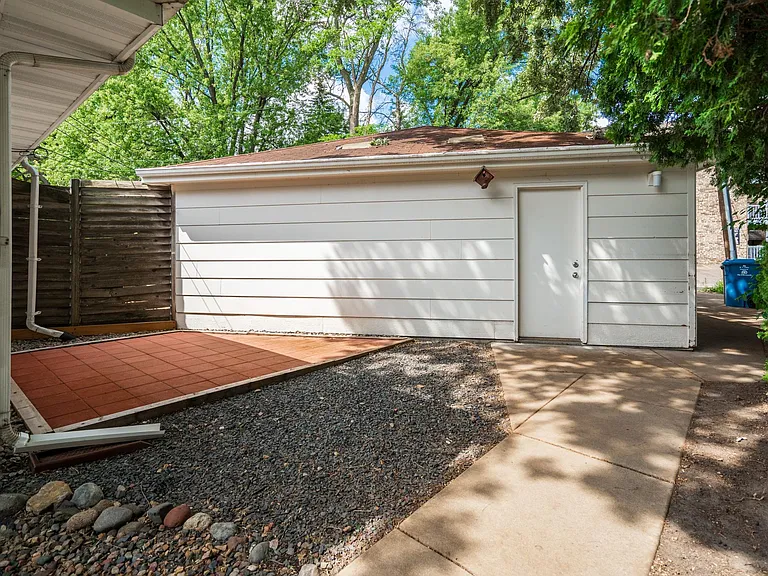 5312 Hiawatha Ln — Photo 22
