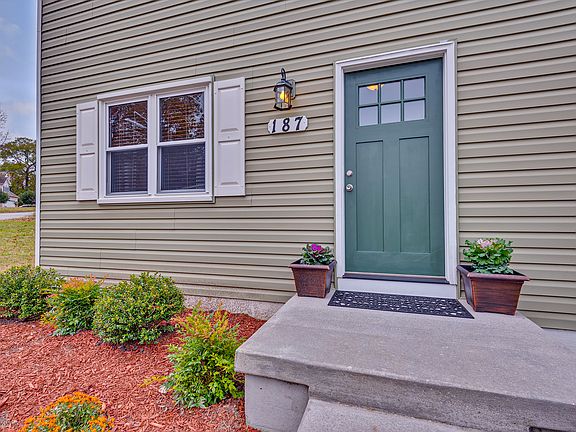 2nd image of 187 Scotts Manor Dr