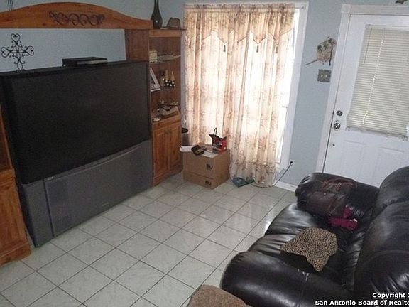 4th image of 3340 K St