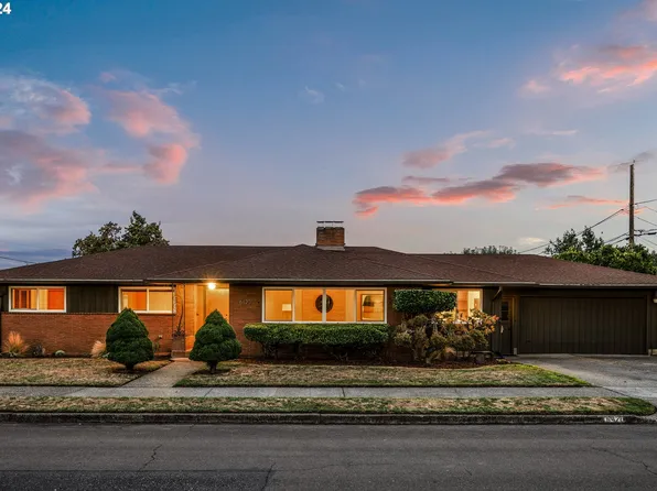 6420 NE Cesar E Chavez Blvd, Portland, OR 97211