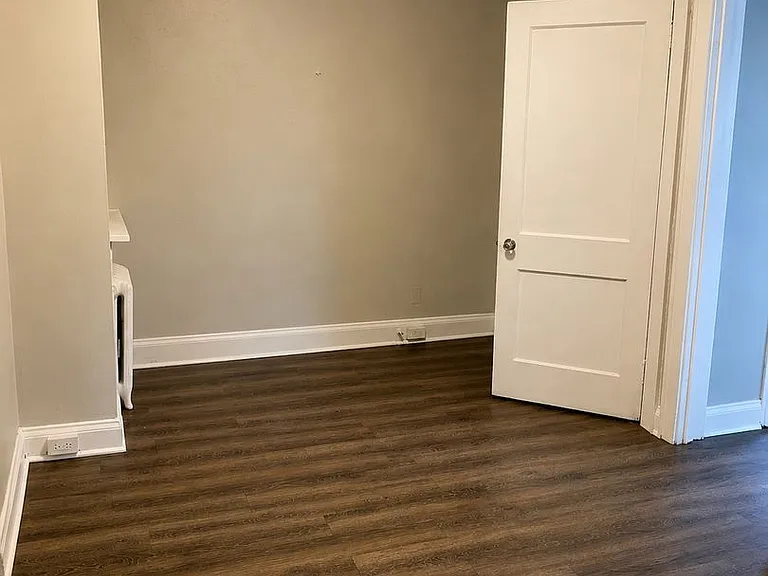 1401 Mervin Ave — Photo 9