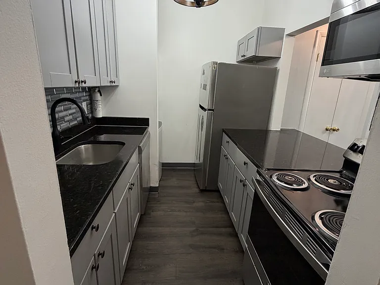 1017 P St NW #B — Photo 5