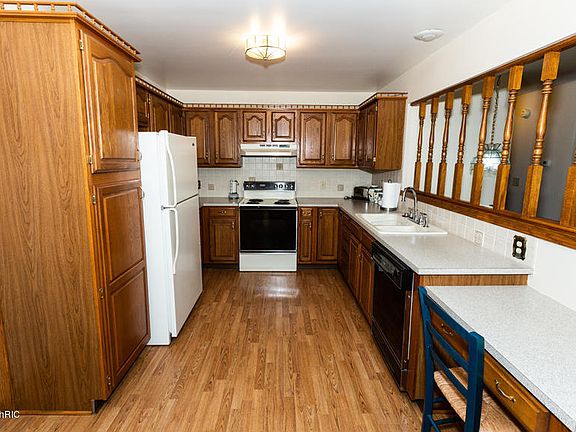 4th image of 4042 Grandview Terrace Dr SW