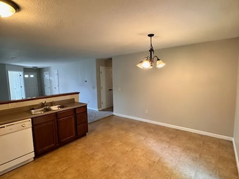 7521 Haida Way — Photo 11