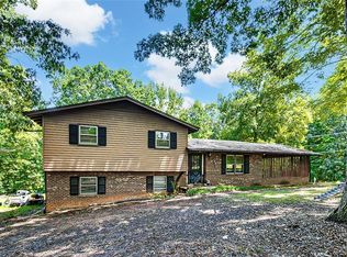 1820 Danny Bell Rd, Asheboro, NC 27205