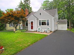 51 Cliffordale Park, Rochester, NY 14609