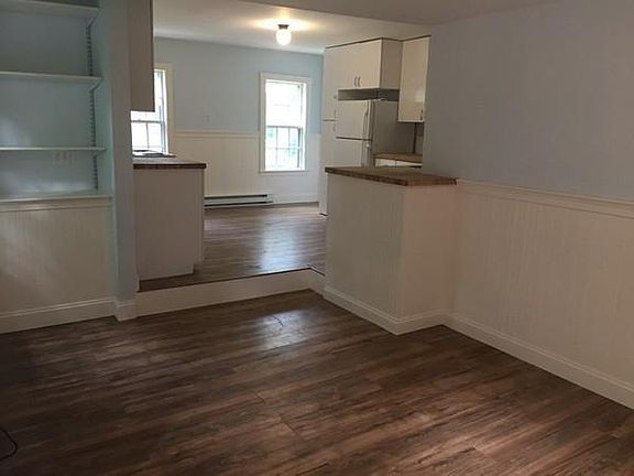 4th image of 21 James Ln #2