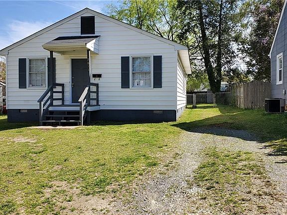 2nd image of 2611 Parkside Ave