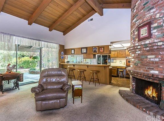 5th image of 618 Haverkamp Dr