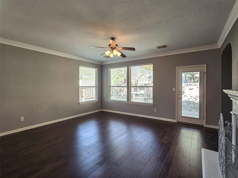 600 S Frontier Ln — Photo 14