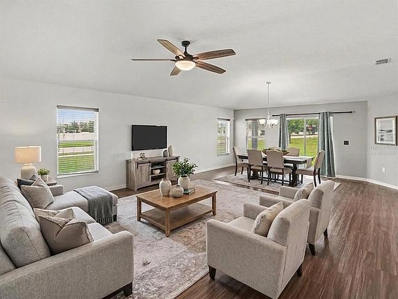 4th image of 2488 BEGONIA STREET