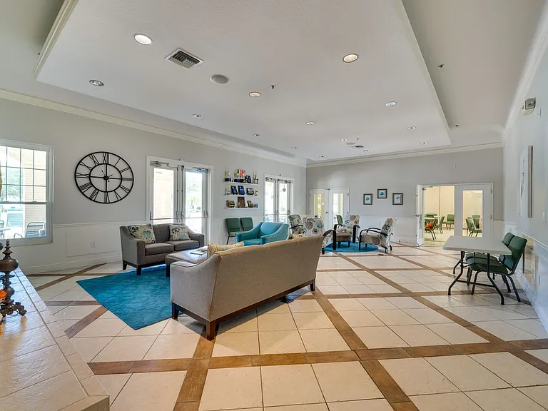 Building's Lounge
