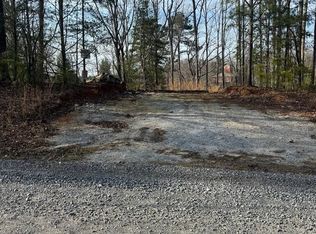 208 Lake Forest Dr, Ellijay, GA 30540