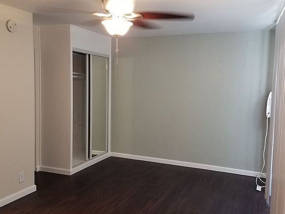 5th image of 4174 3rd Ave APT 11
