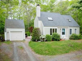 27 Fox Hollow Ln, Osterville, MA 02655