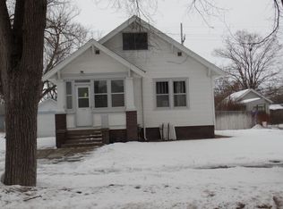 827 S 8th St, Norfolk, NE 68701