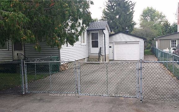 2nd image of 39 Windsor Dr