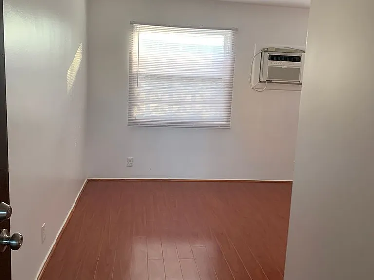 1031-1043 S San Gabriel Blvd — Photo 1