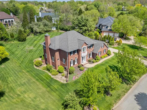 4532 E Foxmoor Ln, Lafayette, IN 47905
