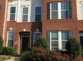 43593 Popes Creek Sq, Leesburg, VA 20176