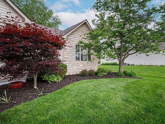 4th image of 7192 Redwood Valley Ct