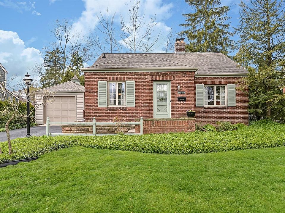 1st image of 1500 Greenview Dr