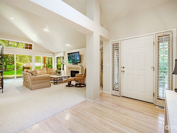 3rd image of 9166 Gleneagle Drive #9