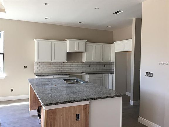 4th image of 170 Apollo Dr