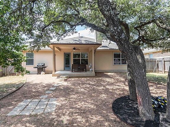 3rd image of 1003 Saint Helena Dr