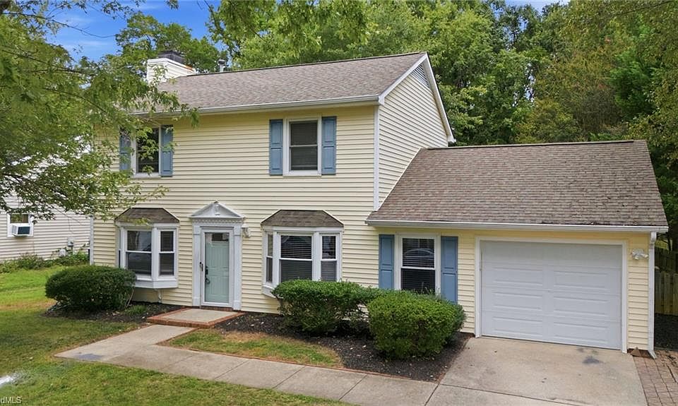 1st image of 2603 Castle Croft Rd