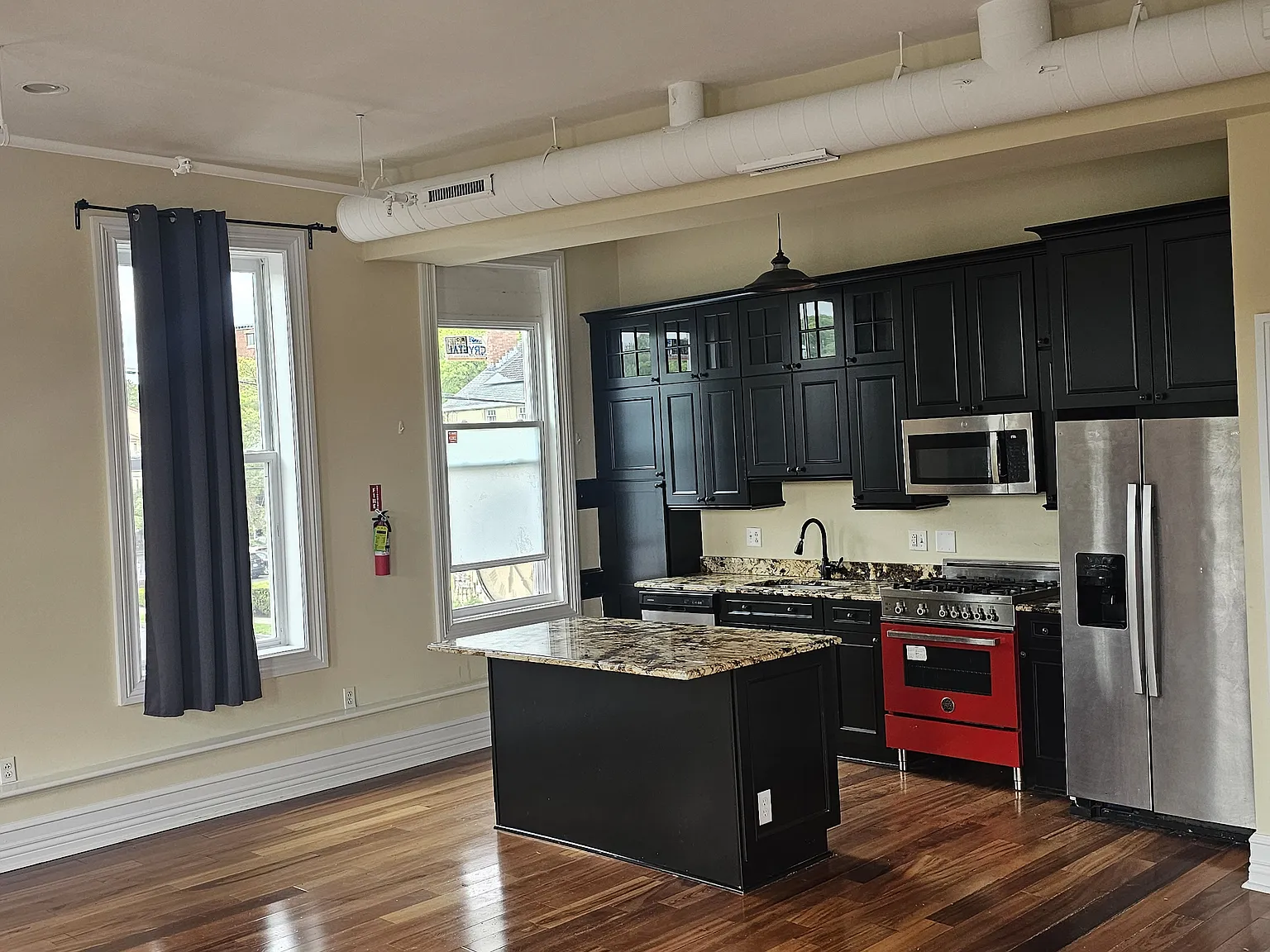 2 bed, $2,250 — Photo 2