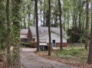 535 Hembree Rd, Roswell, GA 30076