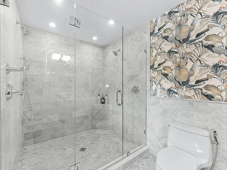 9792 Tonya Ct — Photo 12