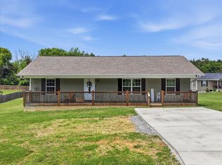 5248 Saint Paul Rd, Morristown, TN 37813