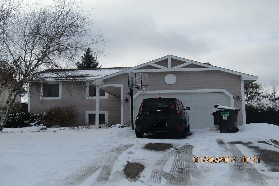 1st image of 2605 Westcliffe Dr
